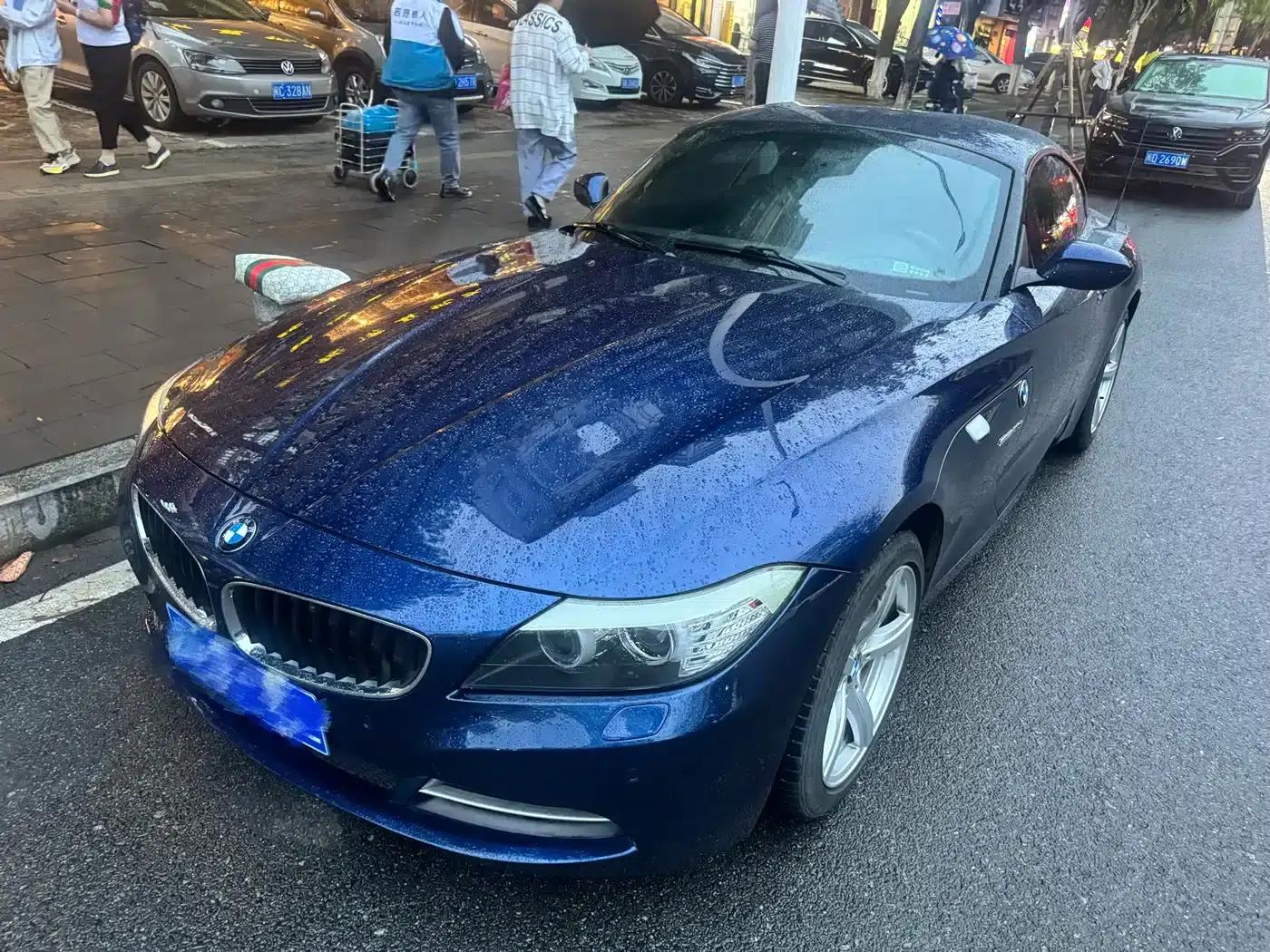 BMW Z4 2012 sDrive28i Leading Edition — миниатюра 1