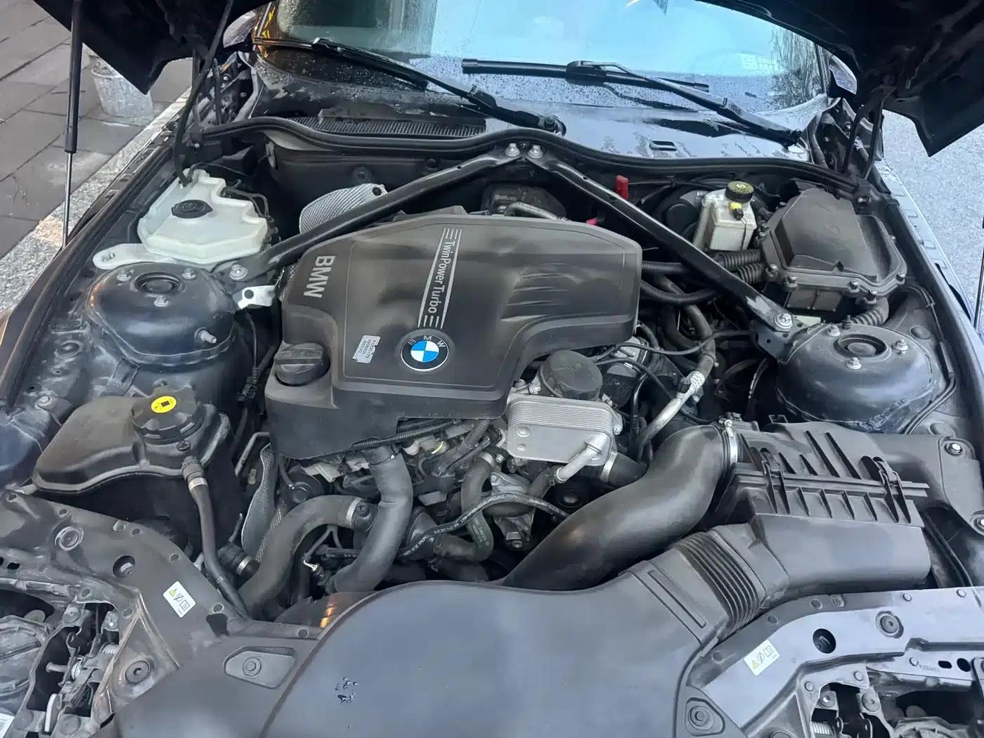 BMW Z4 2012 sDrive28i Leading Edition — миниатюра 7