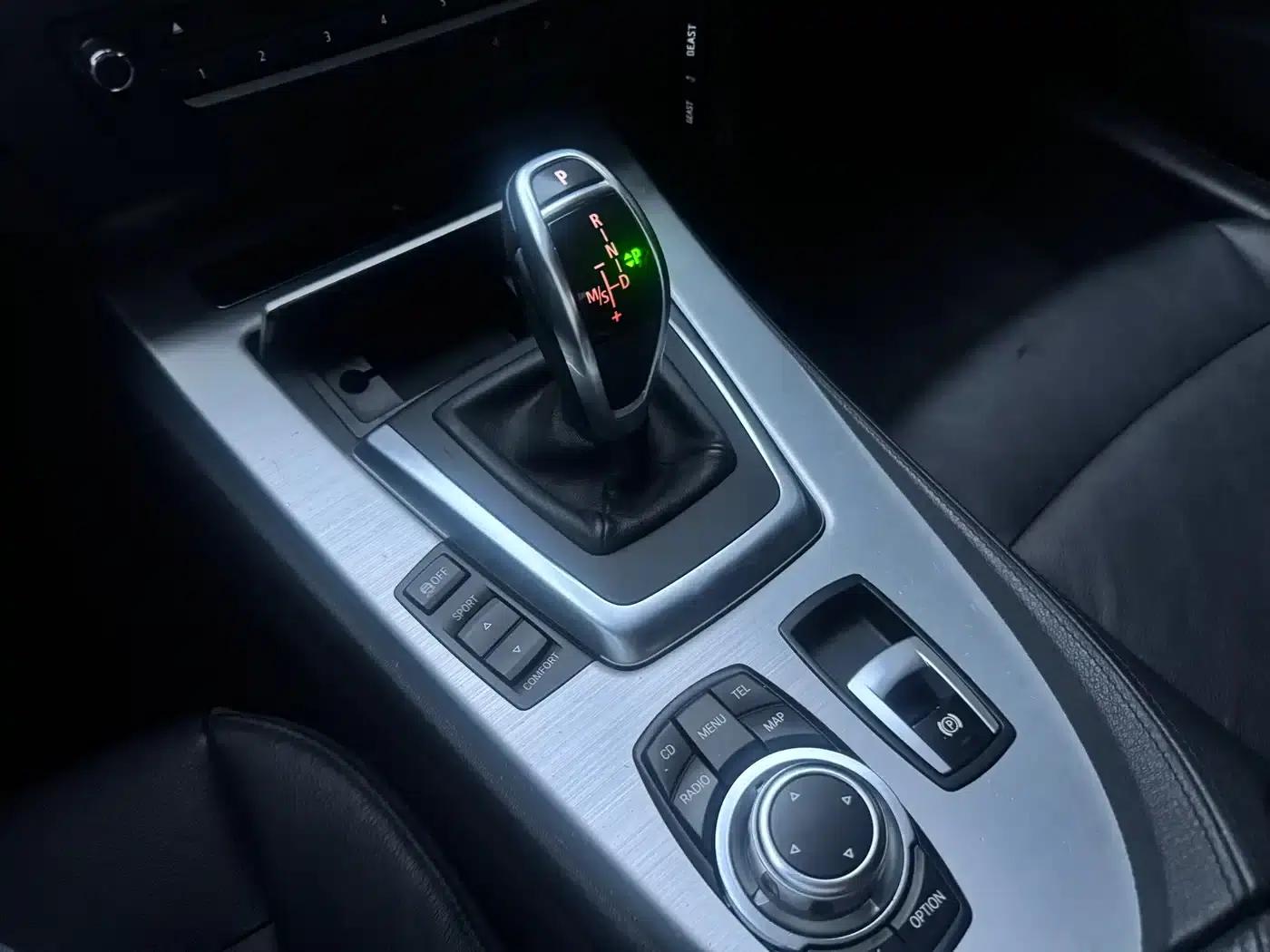BMW Z4 2012 sDrive28i Leading Edition — миниатюра 10