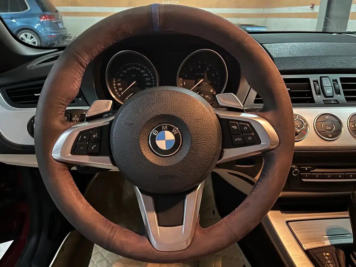 BMW Z4 2009 sDrive23i Leading Edition — миниатюра 7