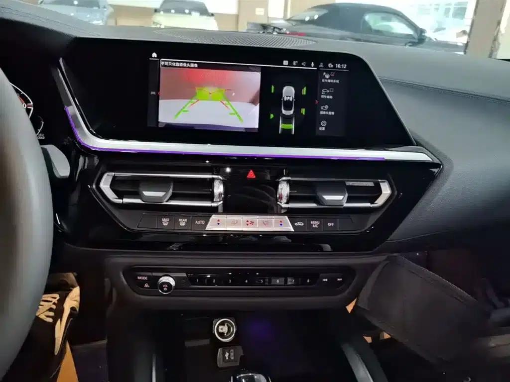 BMW Z4 2023 sDrive 25i M Sport Package — миниатюра 13