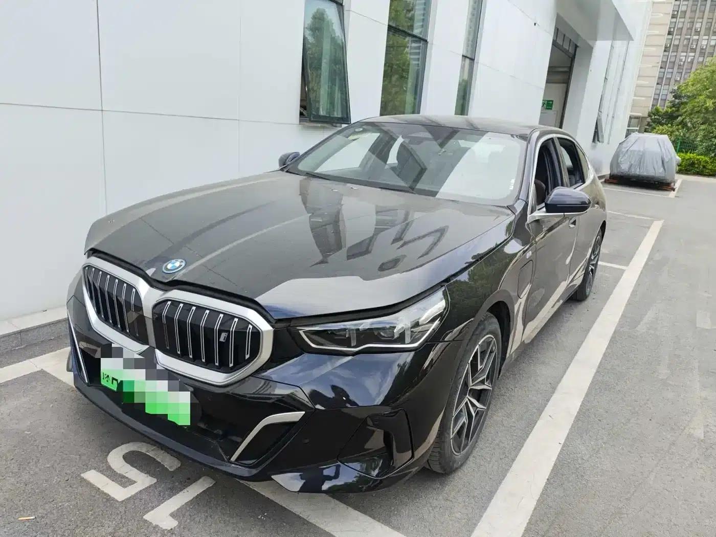 BMW i5 2025 eDrive 40L M Sport Package — миниатюра 1