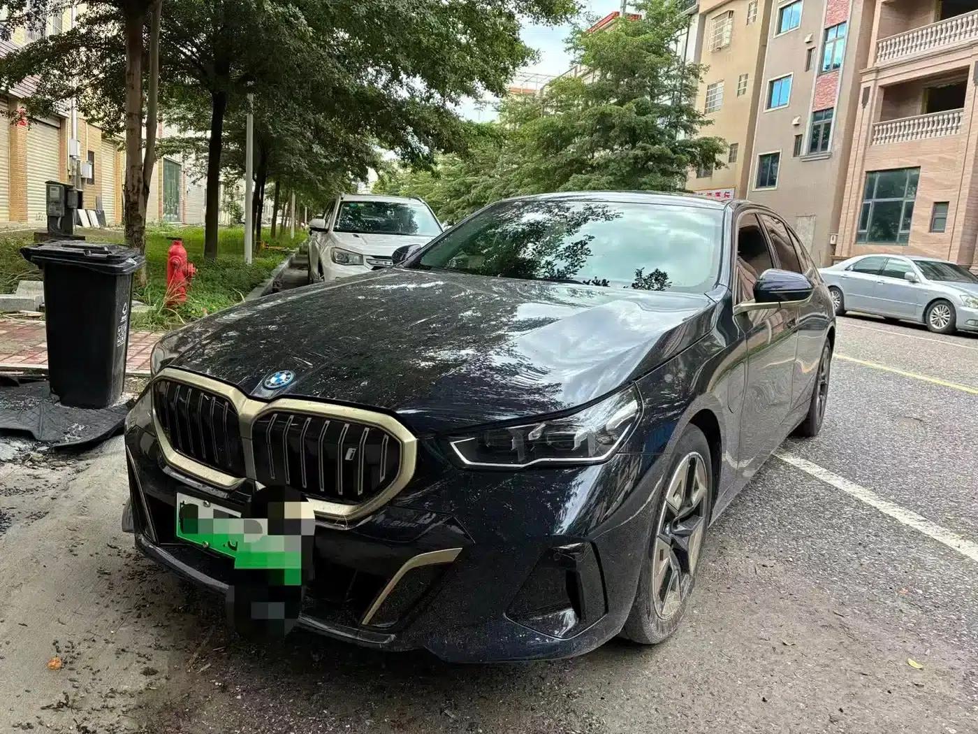 BMW i5 2024 eDrive 35L M Sport Package — миниатюра 1