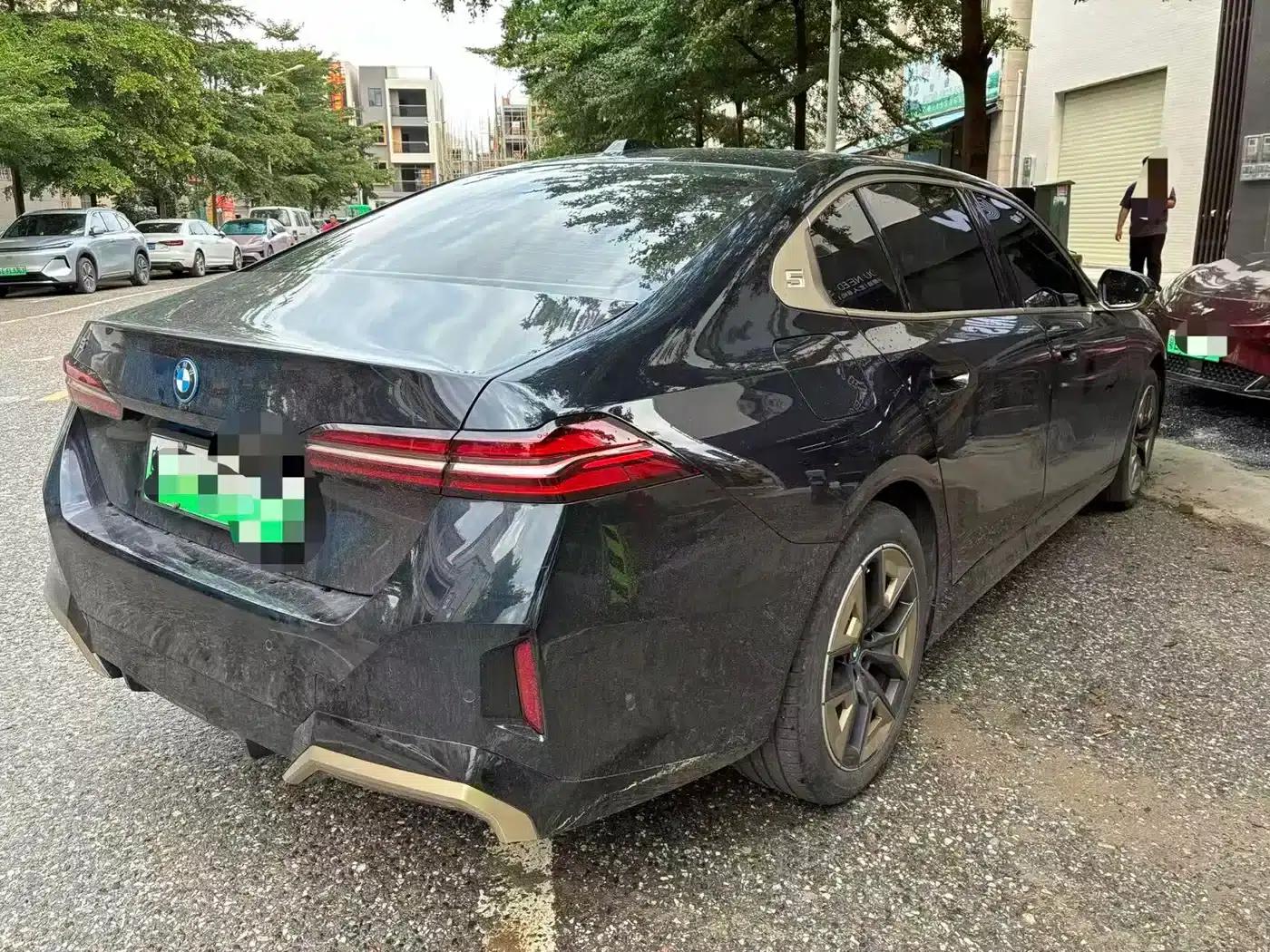 BMW i5 2024 eDrive 35L M Sport Package — миниатюра 2