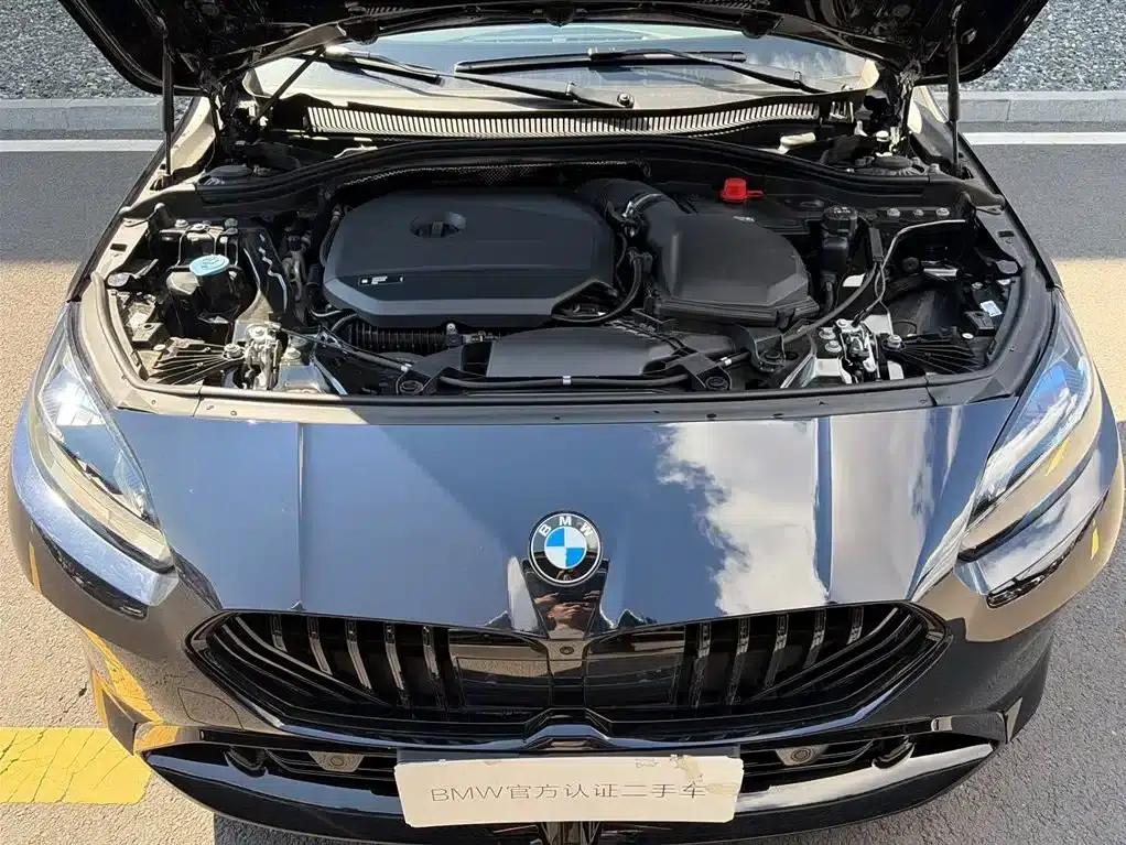 2025 BMW 2 Series 225L M Sport Shadow Edition — миниатюра 7