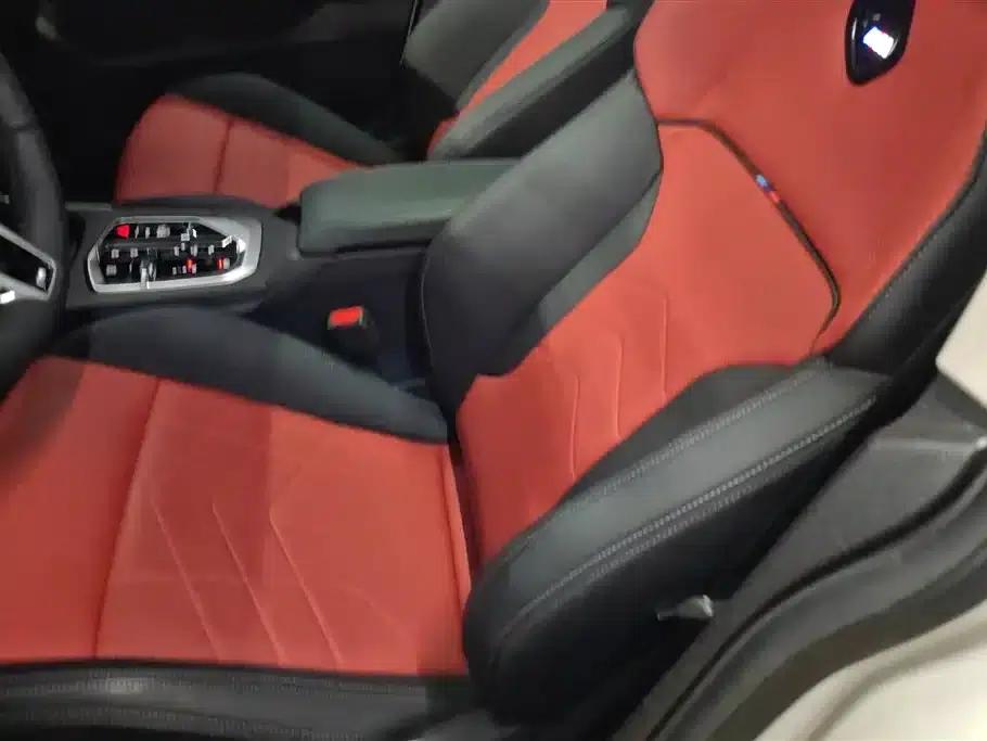 2025 BMW 2 Series 225L M Sport Shadow Edition — миниатюра 9