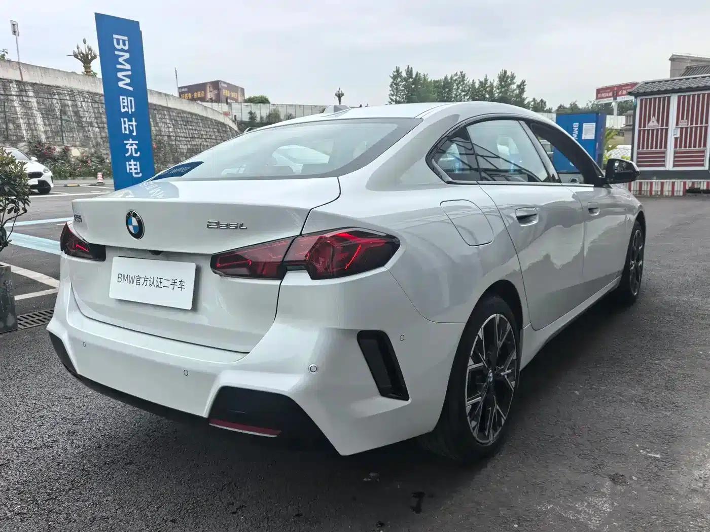 2025 BMW 2 Series 225L M Sport Package — миниатюра 6