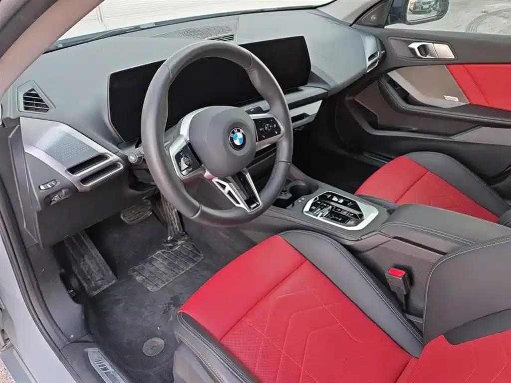 2025 BMW 2 Series 225L M Sport Shadow Edition — миниатюра 9