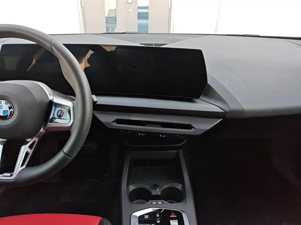2025 BMW 2 Series 225L M Sport Shadow Edition — миниатюра 10