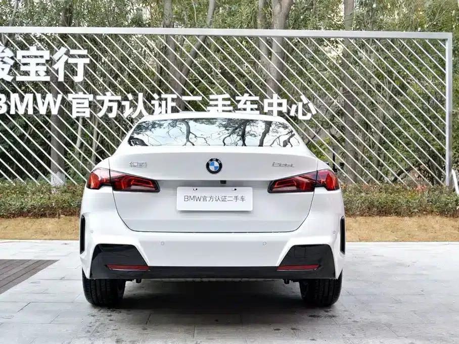 2025 BMW 2 Series 225L M Sport Package — миниатюра 3