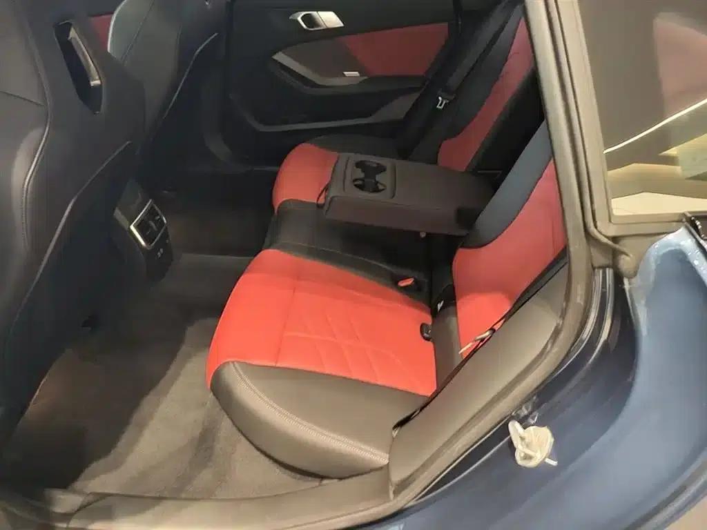 2025 BMW 2 Series 225L M Sport Shadow Edition — миниатюра 17