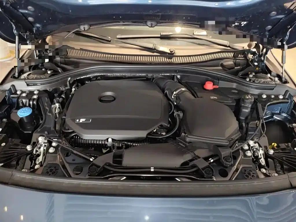 2025 BMW 2 Series 225L M Sport Shadow Edition — миниатюра 20
