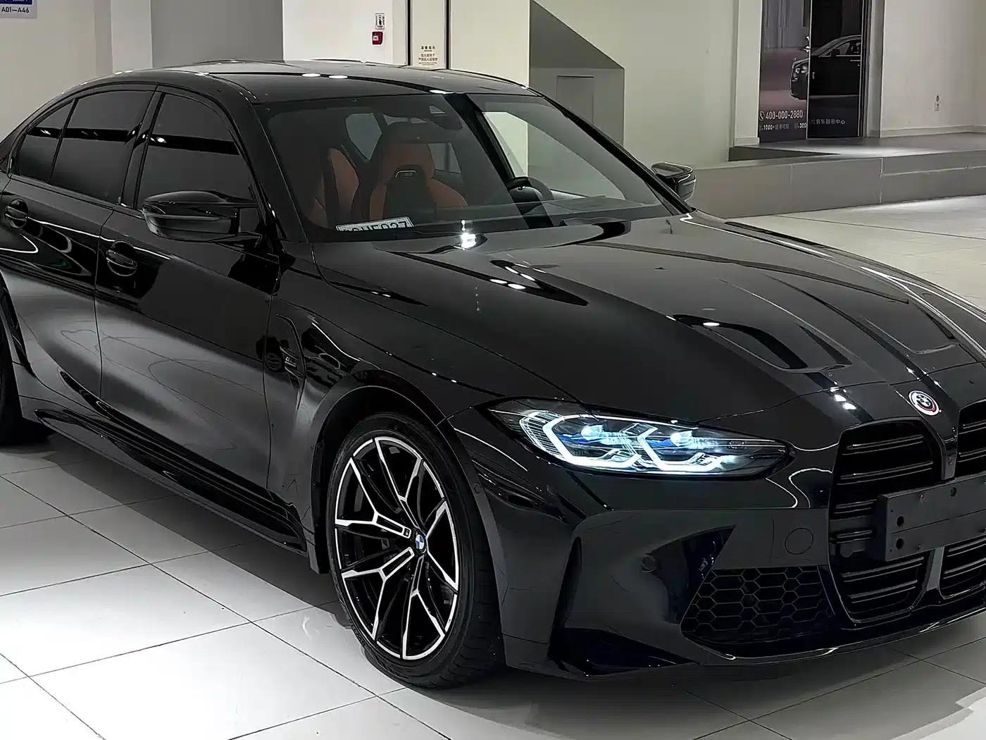 2023 BMW M3 Sedan M xDrive Competition — миниатюра 3