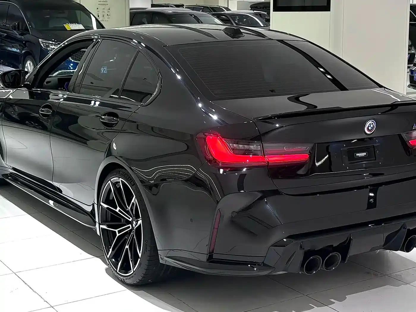 2023 BMW M3 Sedan M xDrive Competition — миниатюра 9