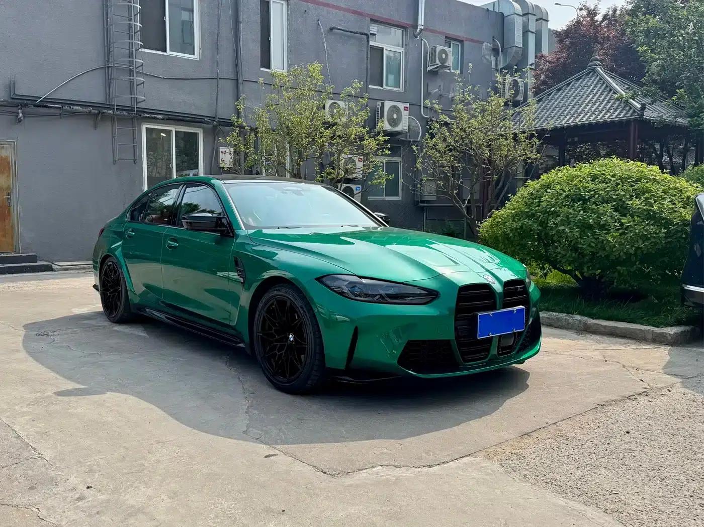 2023 BMW M3 Sedan M xDrive Competition — миниатюра 3