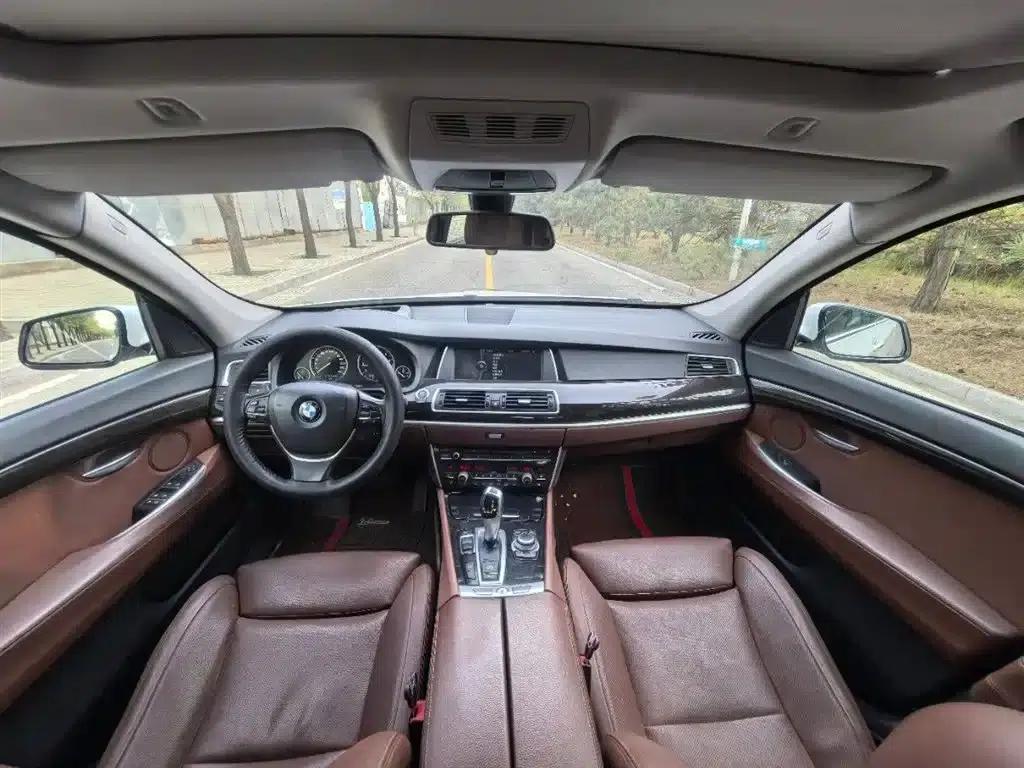 2013 BMW 5 Series GT 535i xDrive Luxury — миниатюра 5