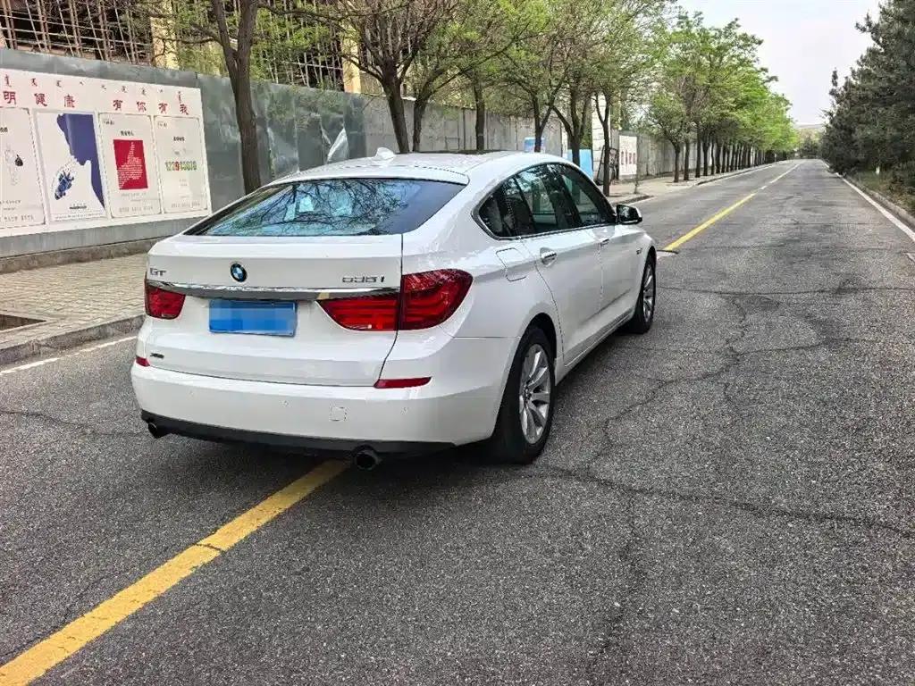 2013 BMW 5 Series GT 535i xDrive Luxury — миниатюра 9
