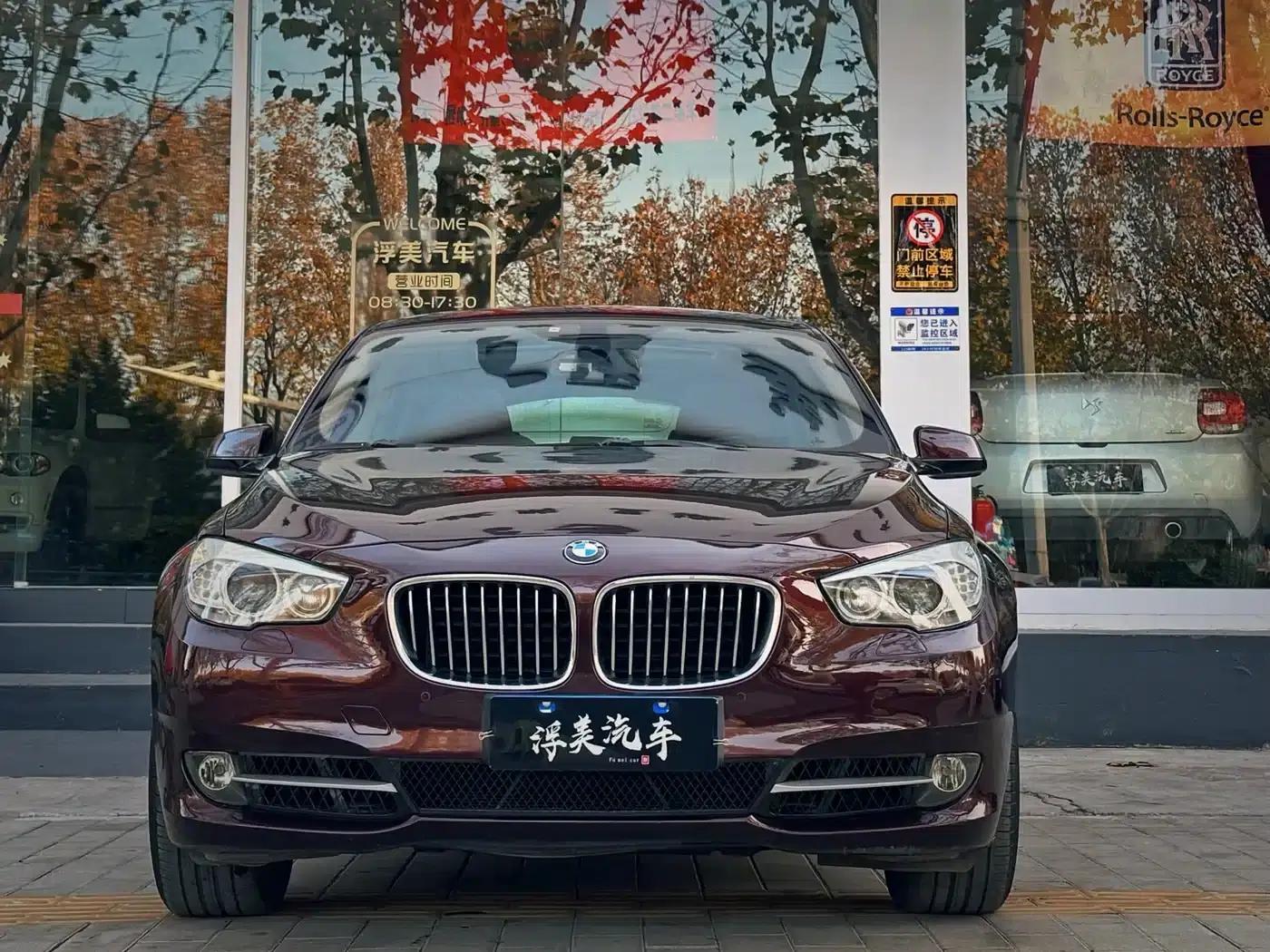 2011 BMW 5 Series GT 535i xDrive Luxury — миниатюра 3