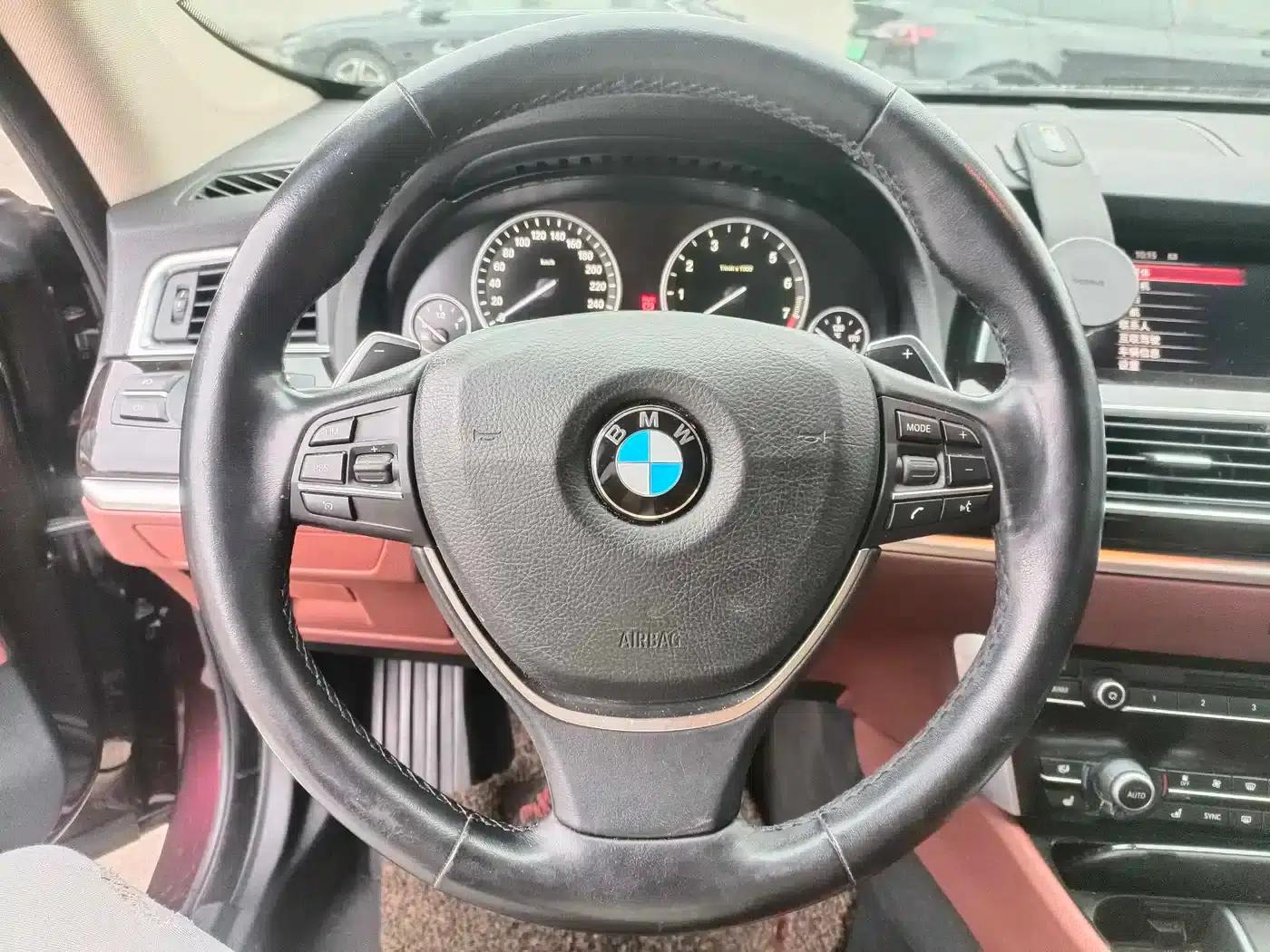 2014 BMW 5 Series GT 535i xDrive — миниатюра 10