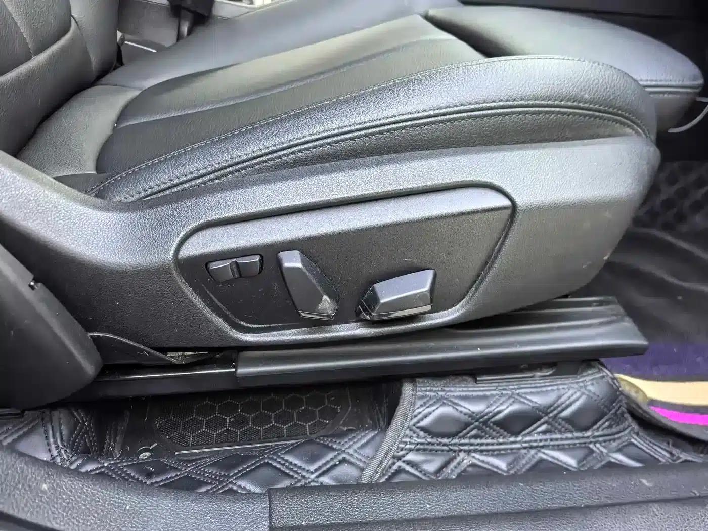 2016 BMW 2 Series Gran Tourer 218i Sport Design Package — миниатюра 13