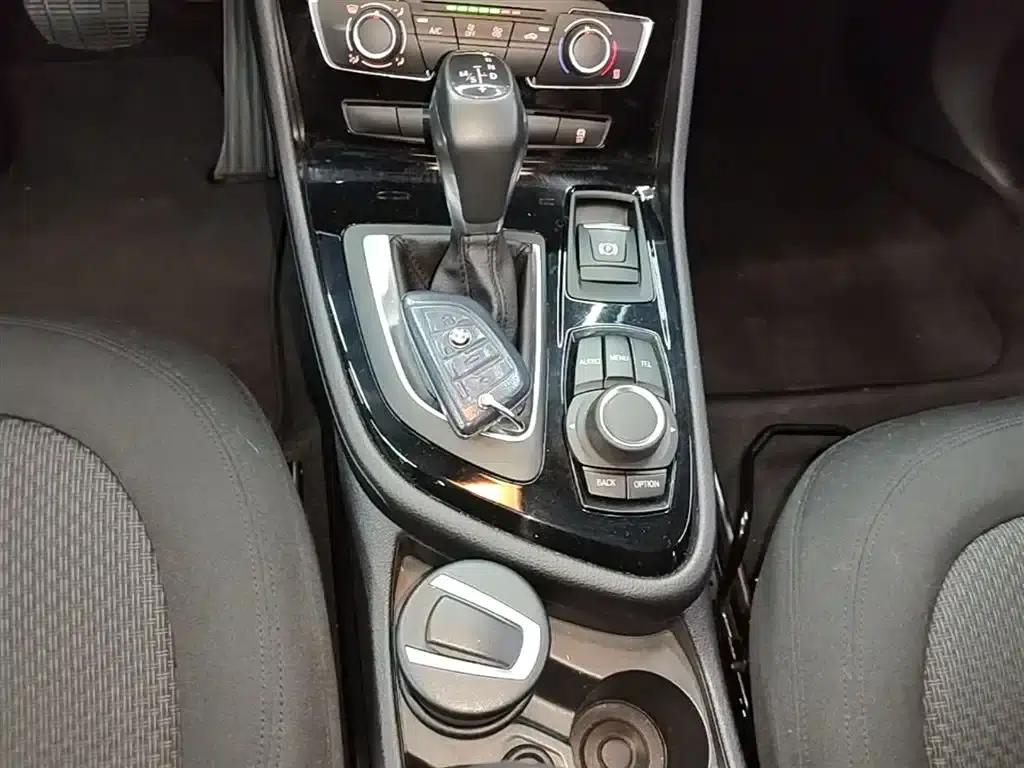 2016 BMW 2 Series Gran Tourer 218i Fashion Edition — миниатюра 14