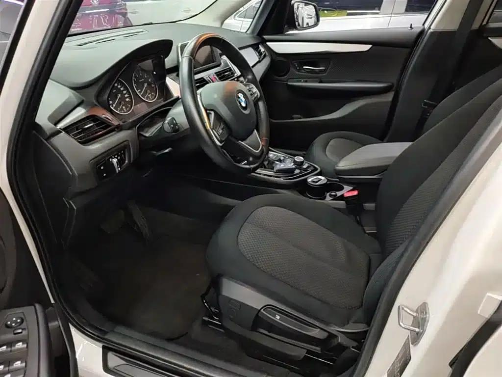 2016 BMW 2 Series Gran Tourer 218i Fashion Edition — миниатюра 15