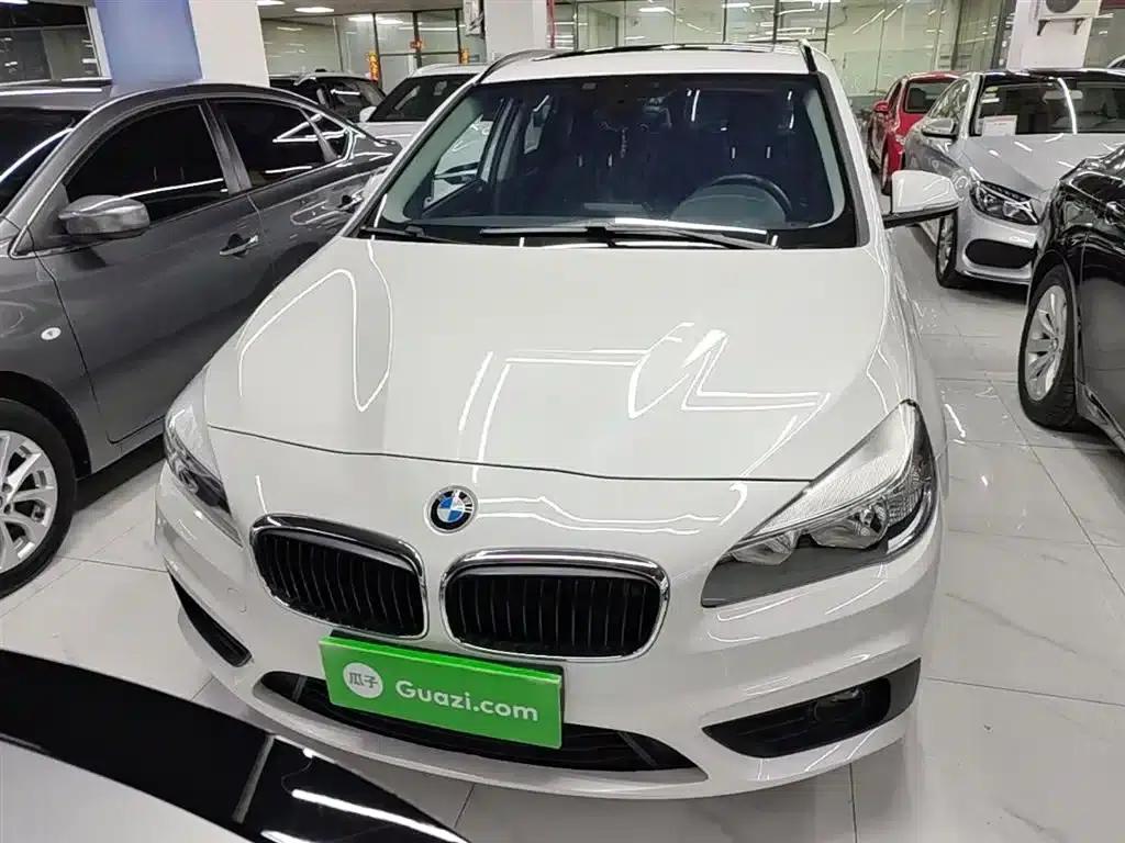 2016 BMW 2 Series Gran Tourer 218i Fashion Edition — миниатюра 3