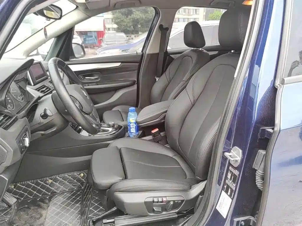 2015 BMW 2 Series Gran Tourer 218i Leading Edition (Imported) — миниатюра 15