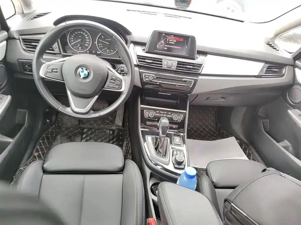 2015 BMW 2 Series Gran Tourer 218i Leading Edition (Imported) — миниатюра 10