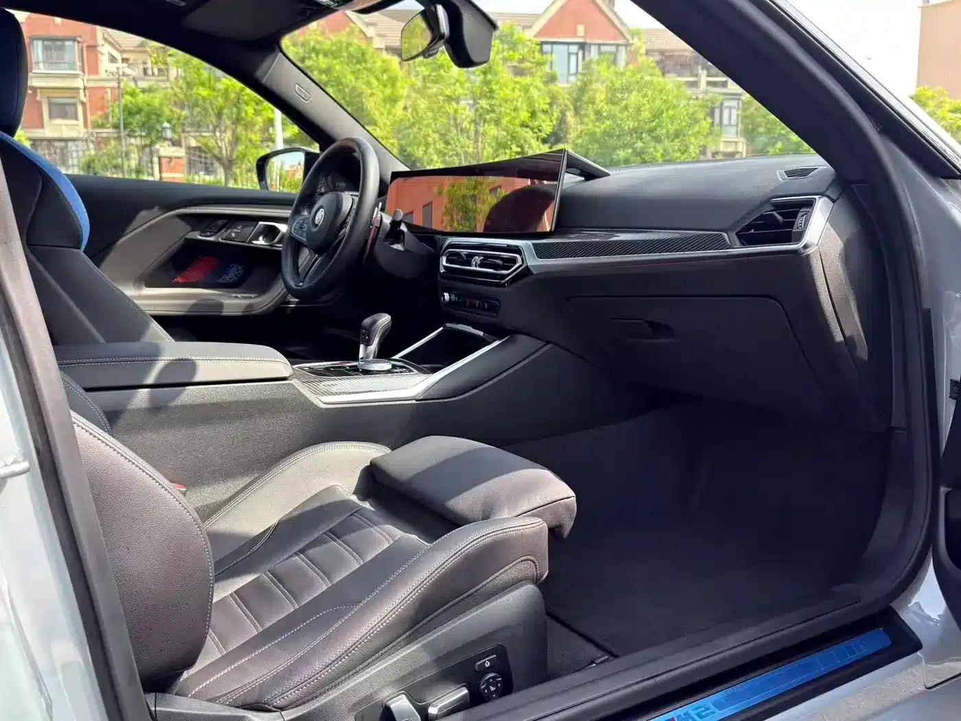2023 BMW M2 — миниатюра 22