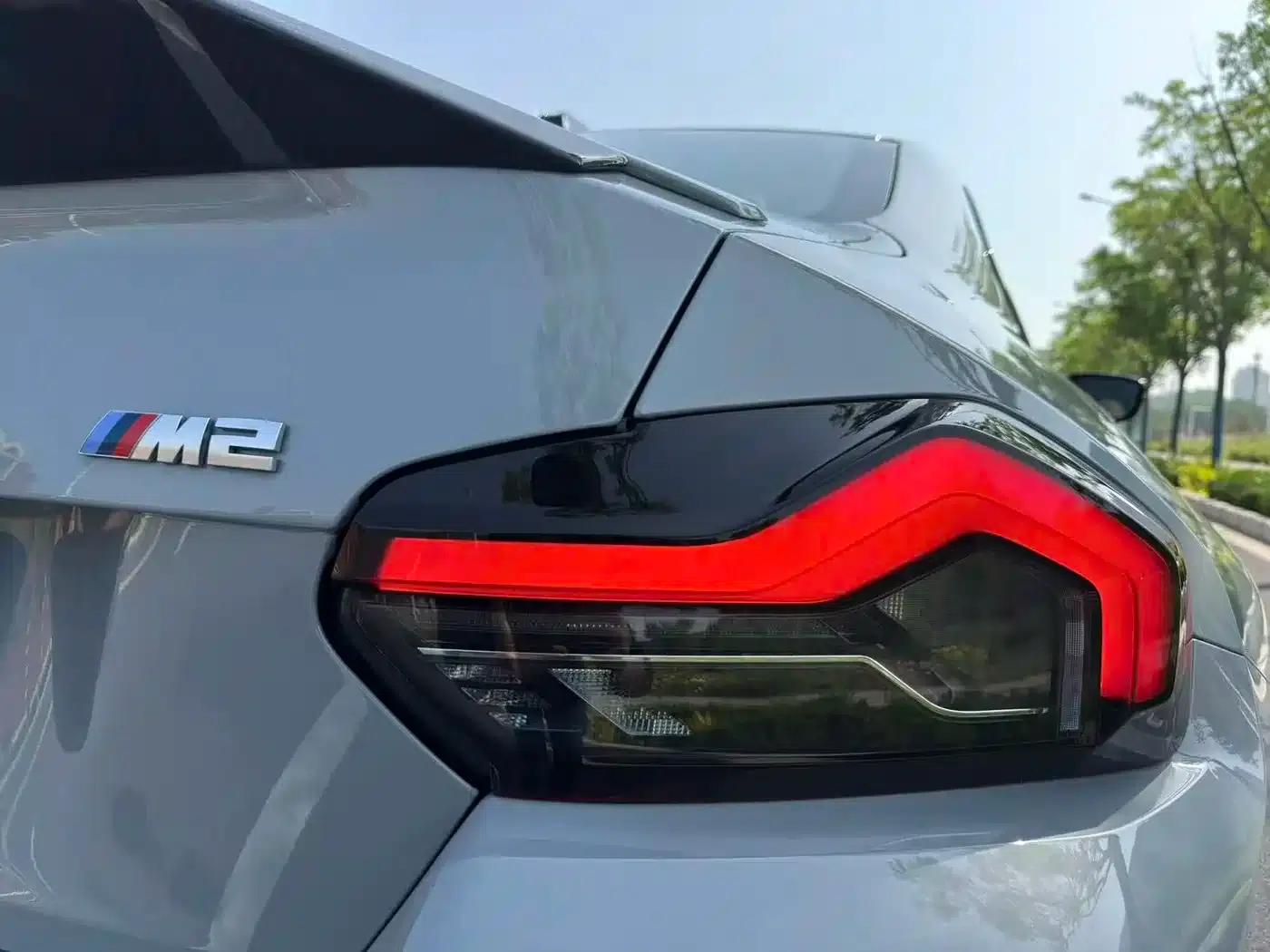 2023 BMW M2 — миниатюра 8