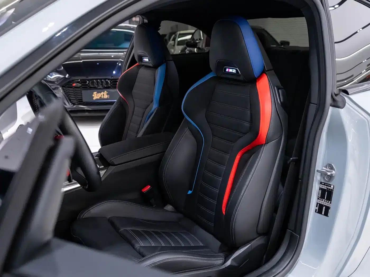 2023 BMW M2 — миниатюра 11