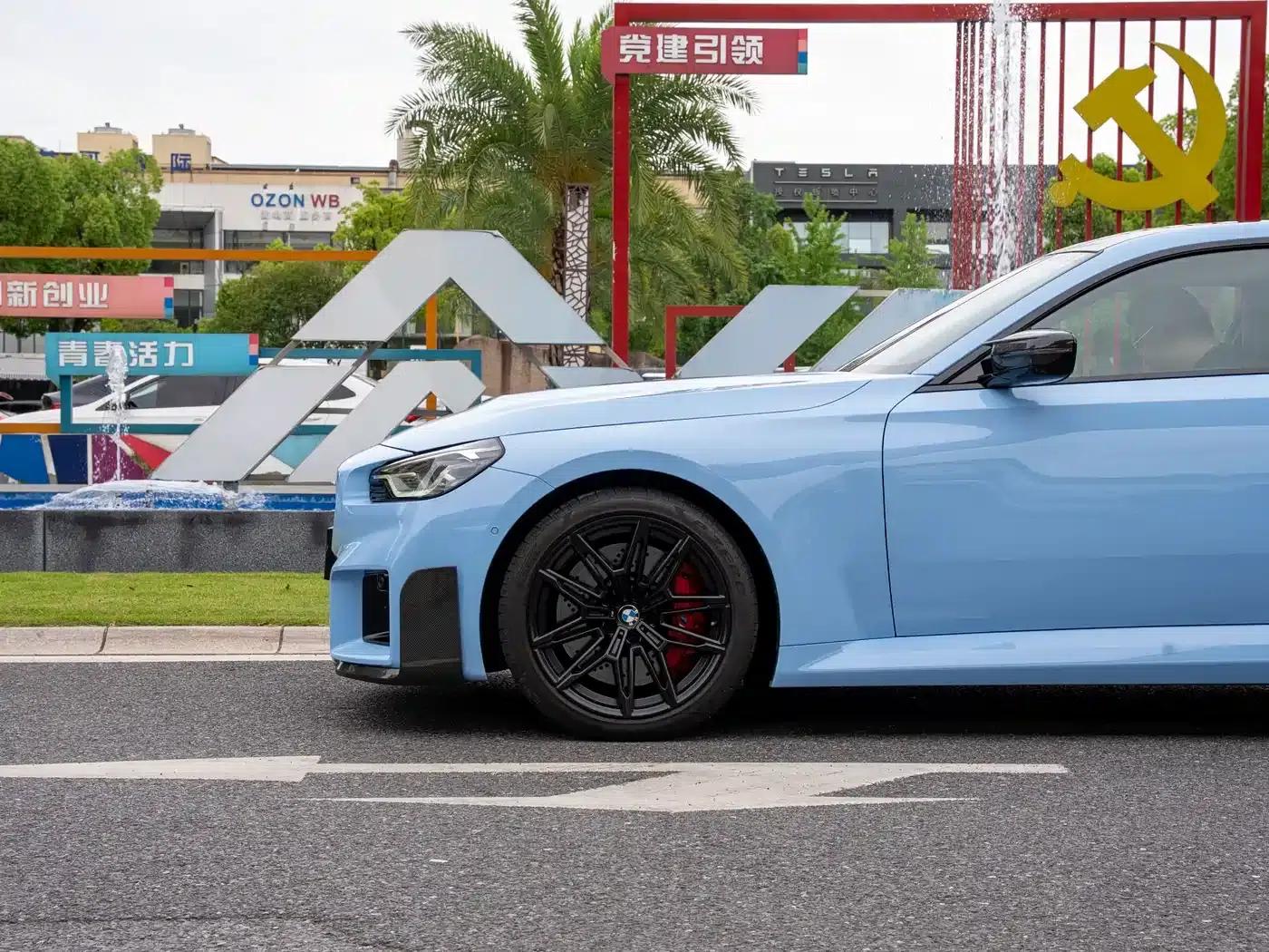 2023 BMW M2 — миниатюра 11