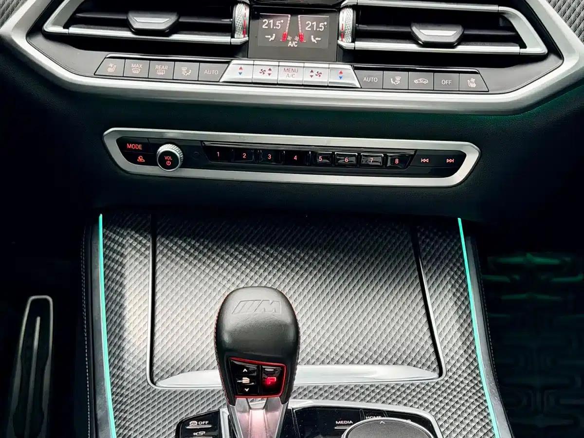 2020 BMW X5 M — миниатюра 11