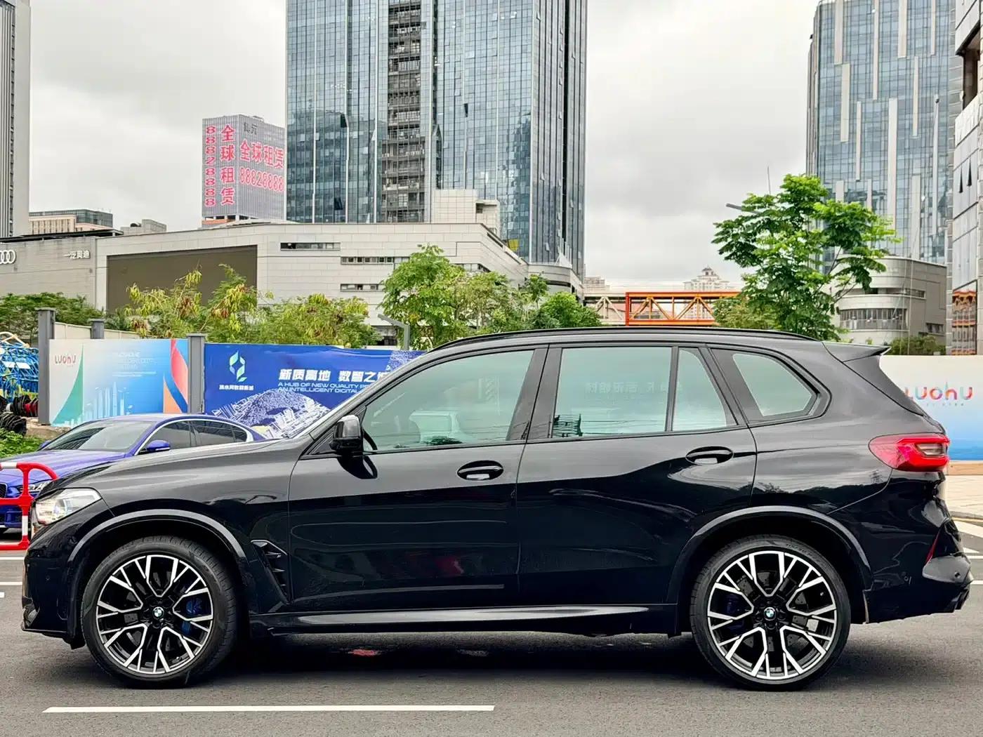2020 BMW X5 M — миниатюра 5