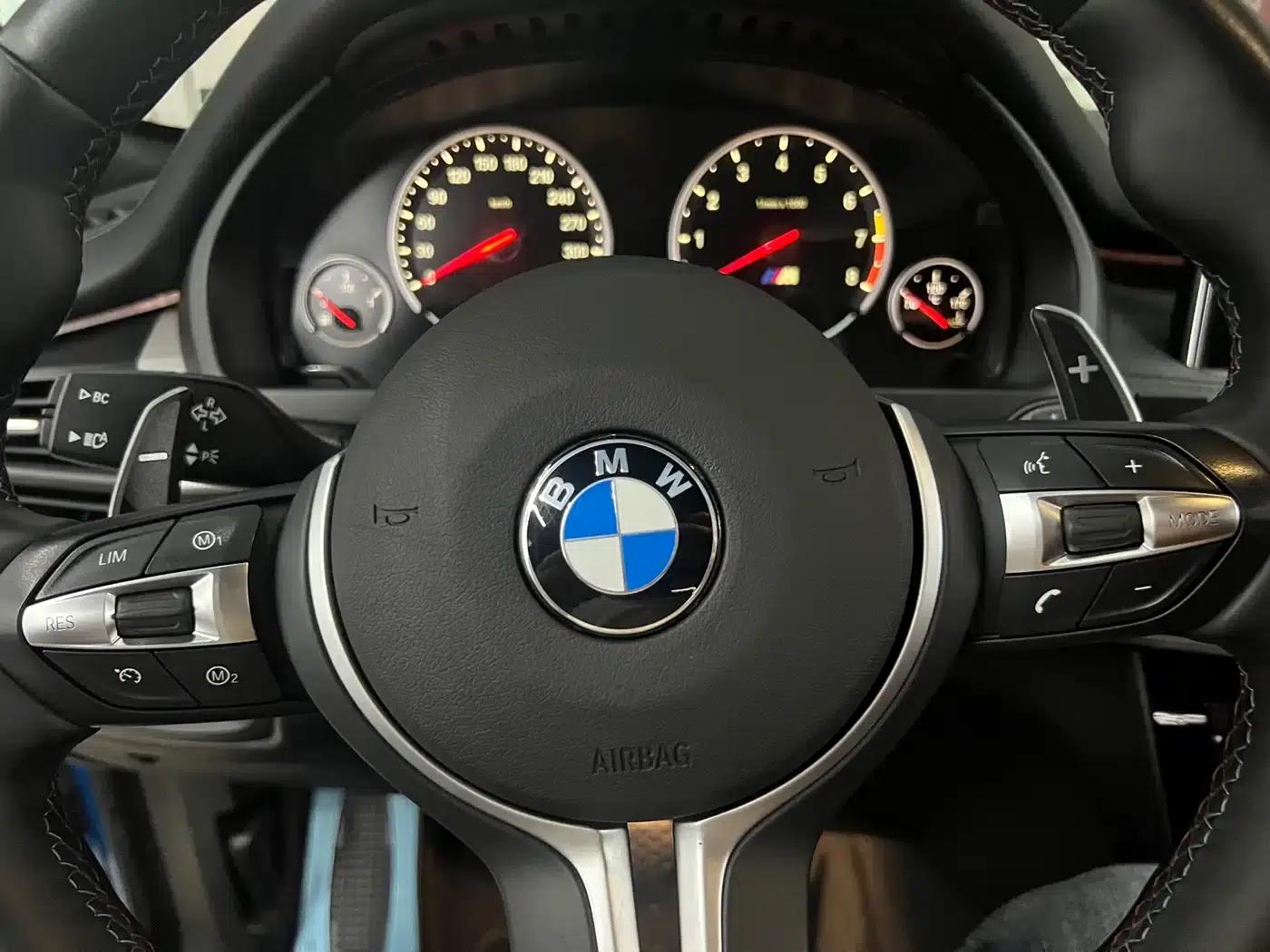 2013 BMW X5 M — миниатюра 14