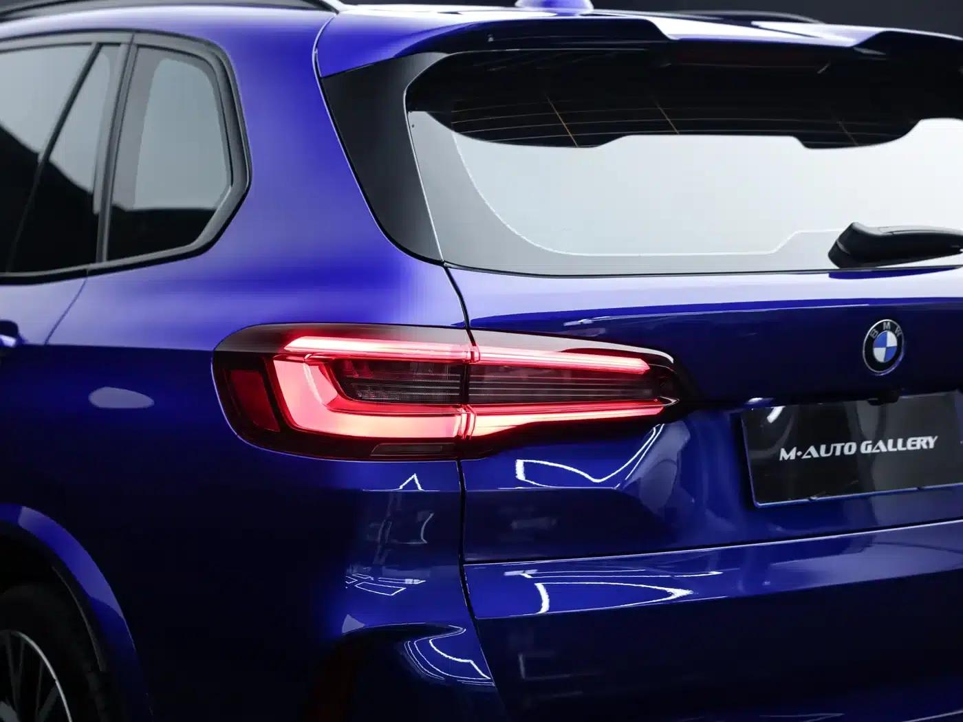 2020 BMW X5 M — миниатюра 26