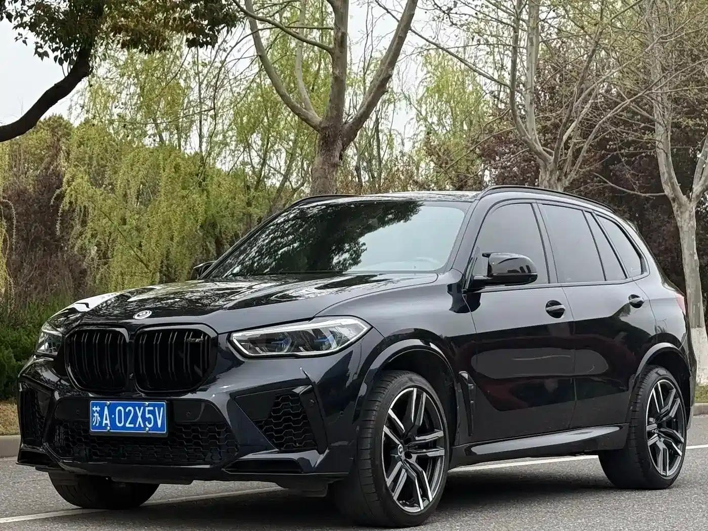 2022 BMW X5 M — миниатюра 1