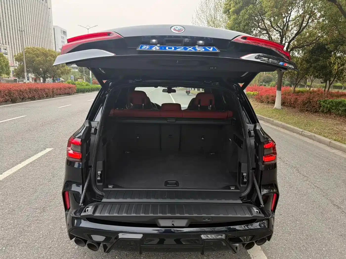 2022 BMW X5 M — миниатюра 24