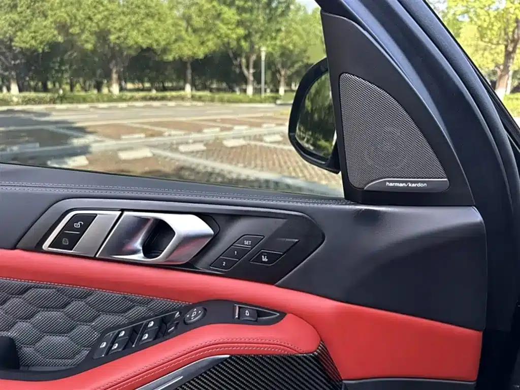 2022 BMW X5 M — миниатюра 6