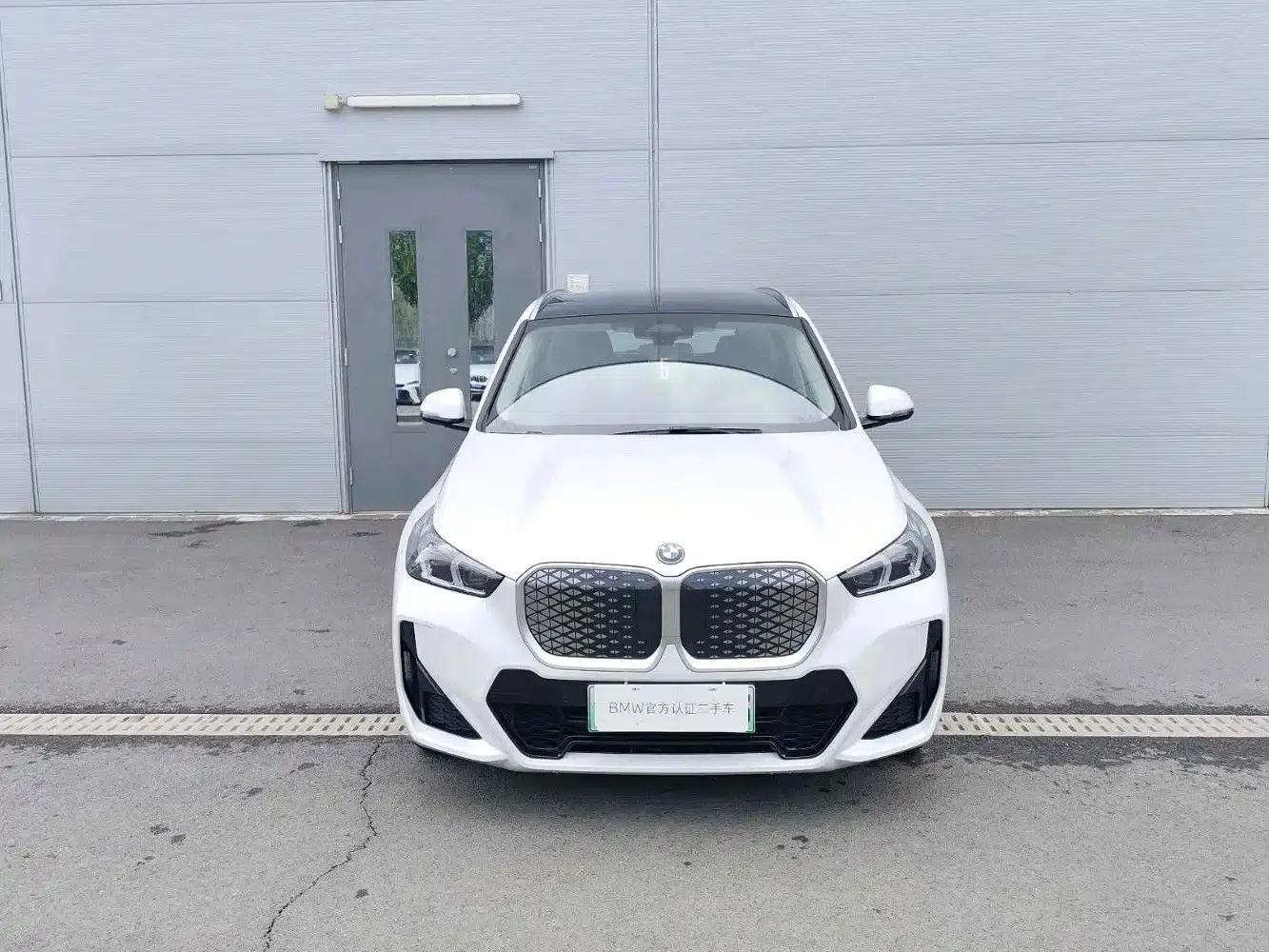 BMW iX1 2025 eDrive25L M Sport Package — миниатюра 2