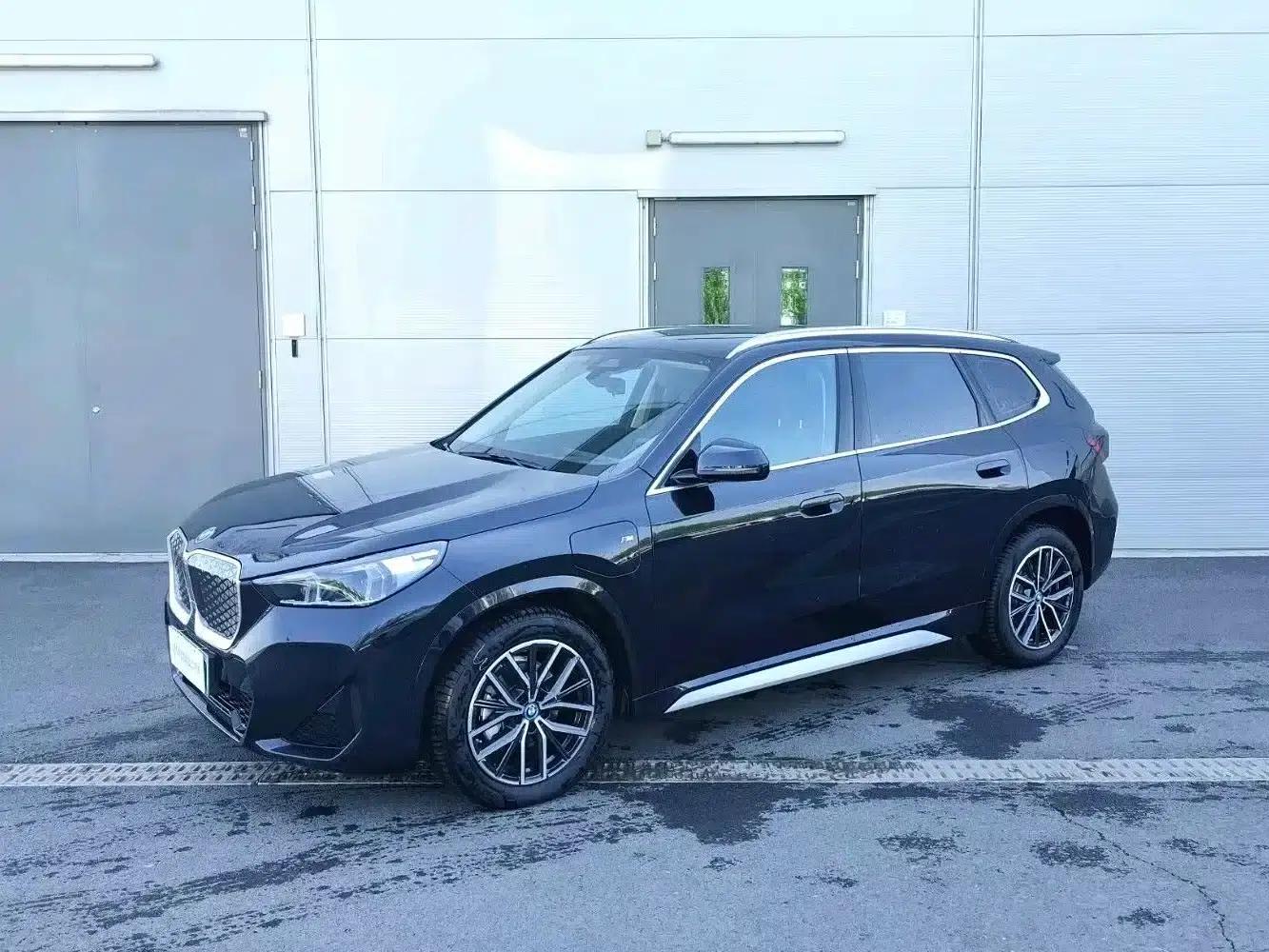 BMW iX1 2025 eDrive25L M Sport Package — миниатюра 1