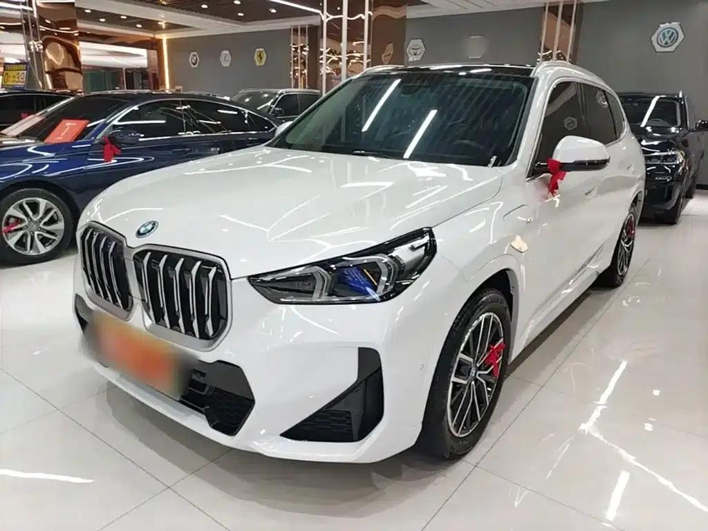 BMW iX1 2023 eDrive25L M Sport Package — миниатюра 1