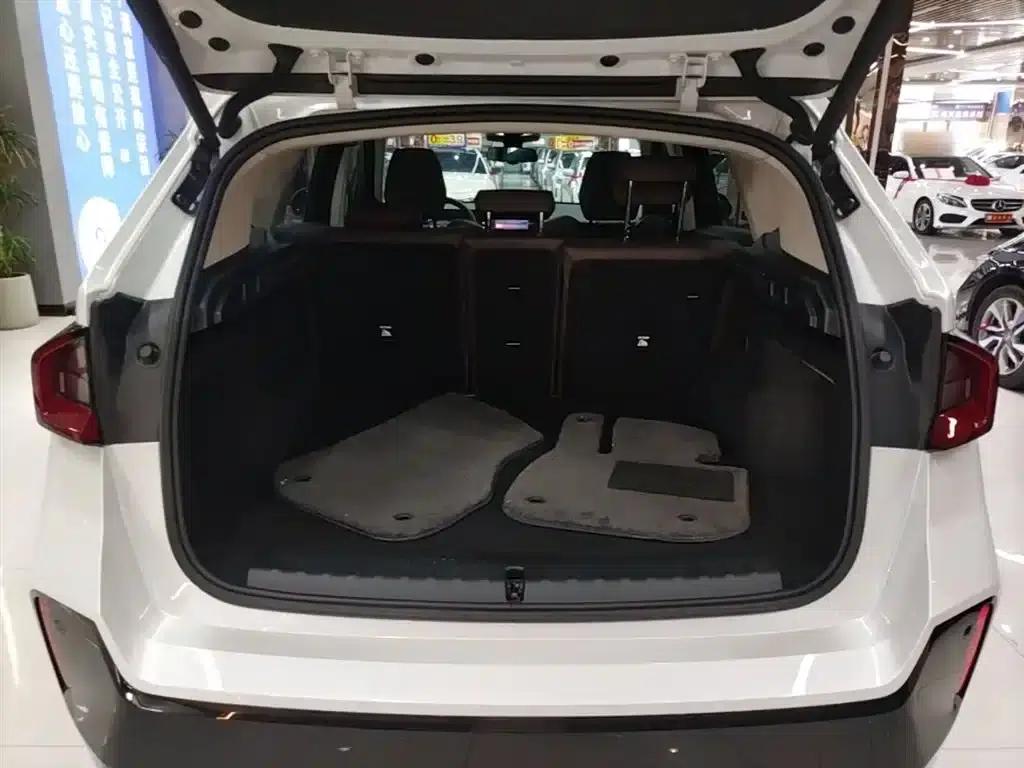 BMW iX1 2023 eDrive25L M Sport Package — миниатюра 19