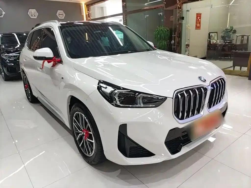 BMW iX1 2023 eDrive25L M Sport Package — миниатюра 4