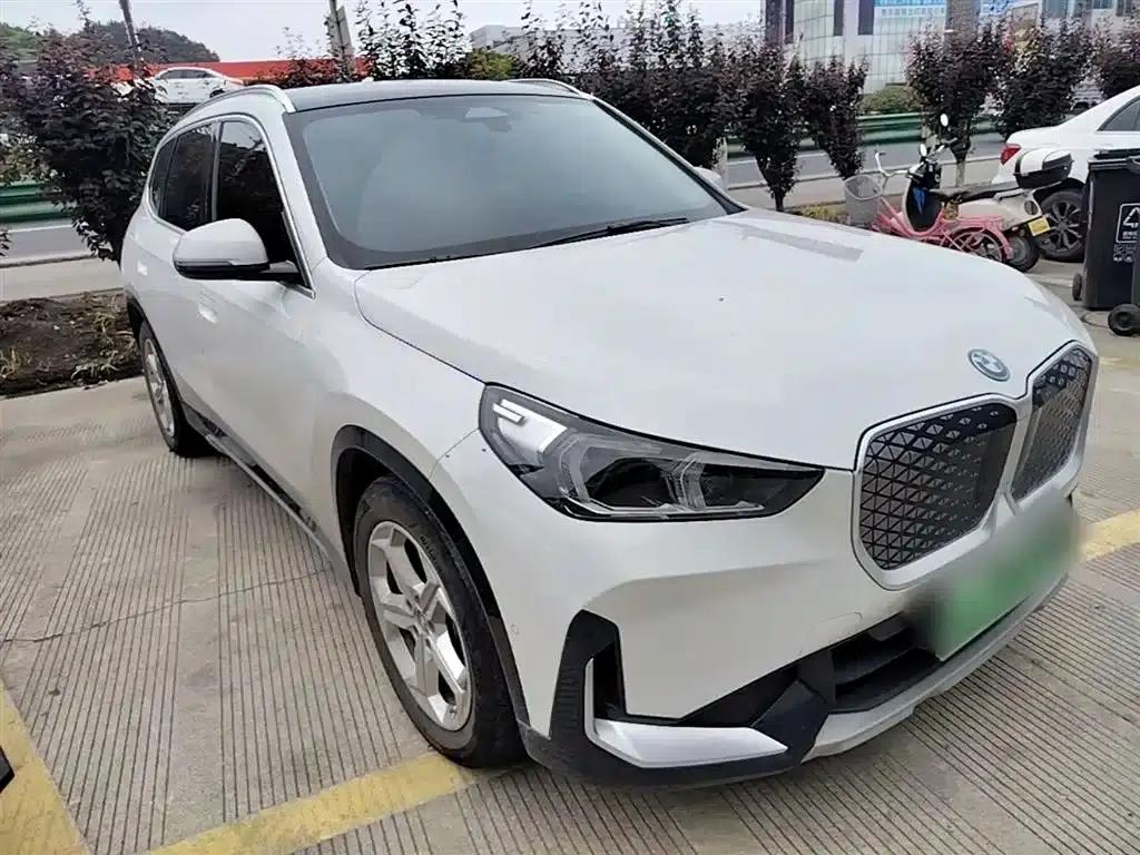 BMW iX1 2023 eDrive25L X Design Package — миниатюра 4