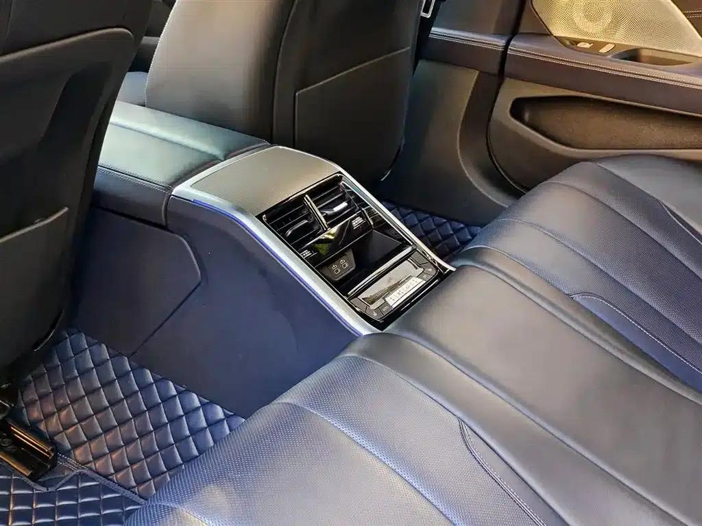 2022 BMW 8 Series 840i xDrive Gran Coupe M Sport Package — миниатюра 8