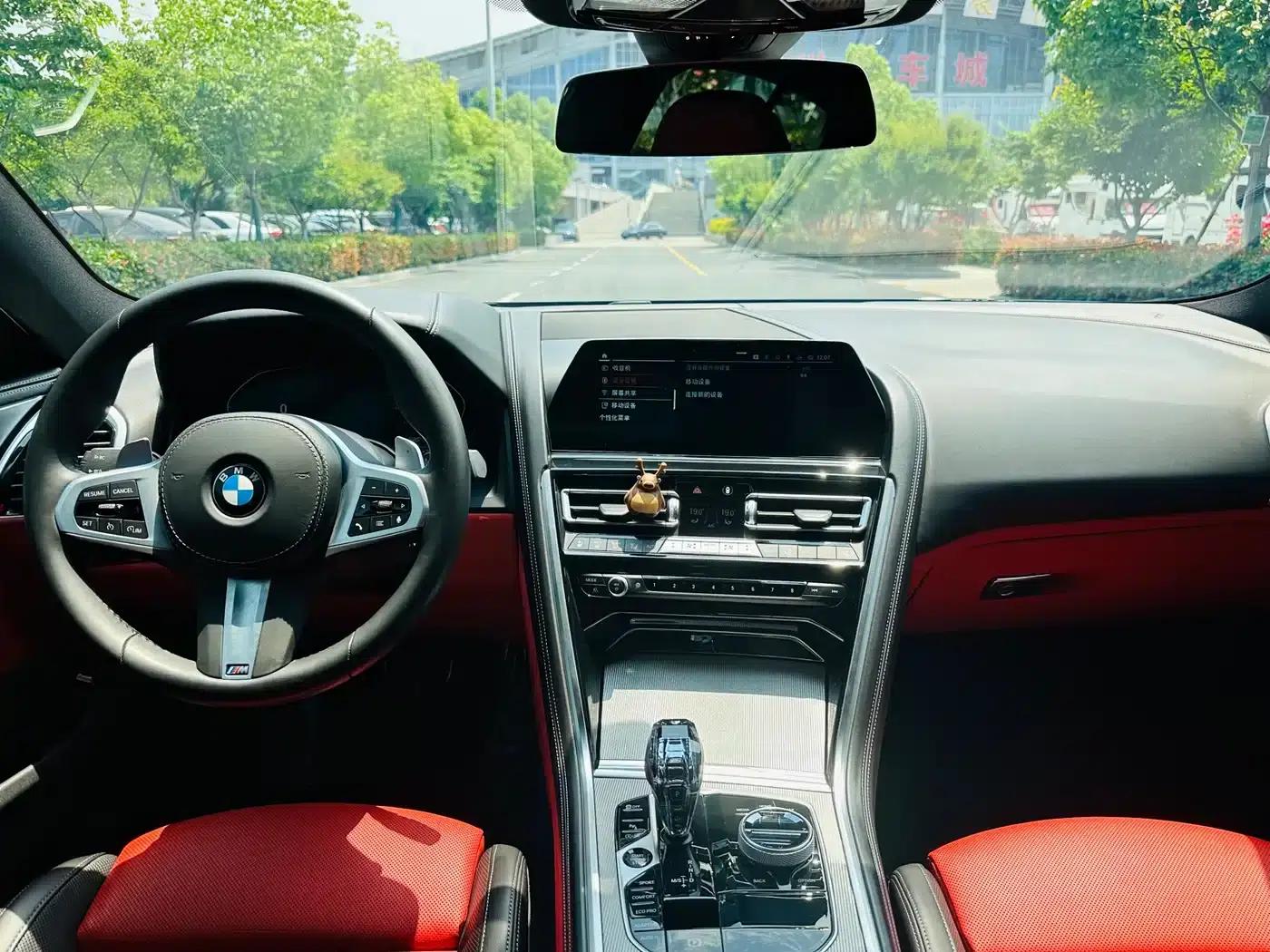 2021 BMW 8 Series Facelift 840i Coupe with M Sport Package — миниатюра 6