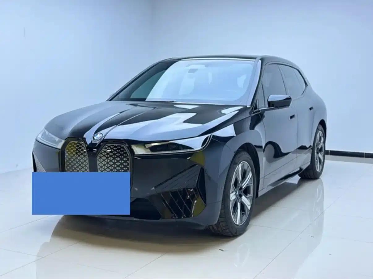BMW iX 2022 xDrive40 — миниатюра 1