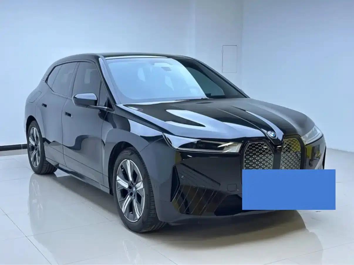 BMW iX 2022 xDrive40 — миниатюра 3